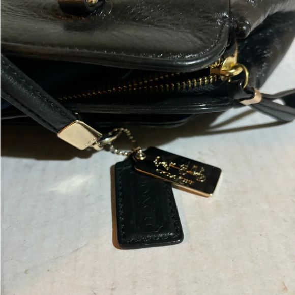 Coach black leather satchel handbag - Picture 10 of 10